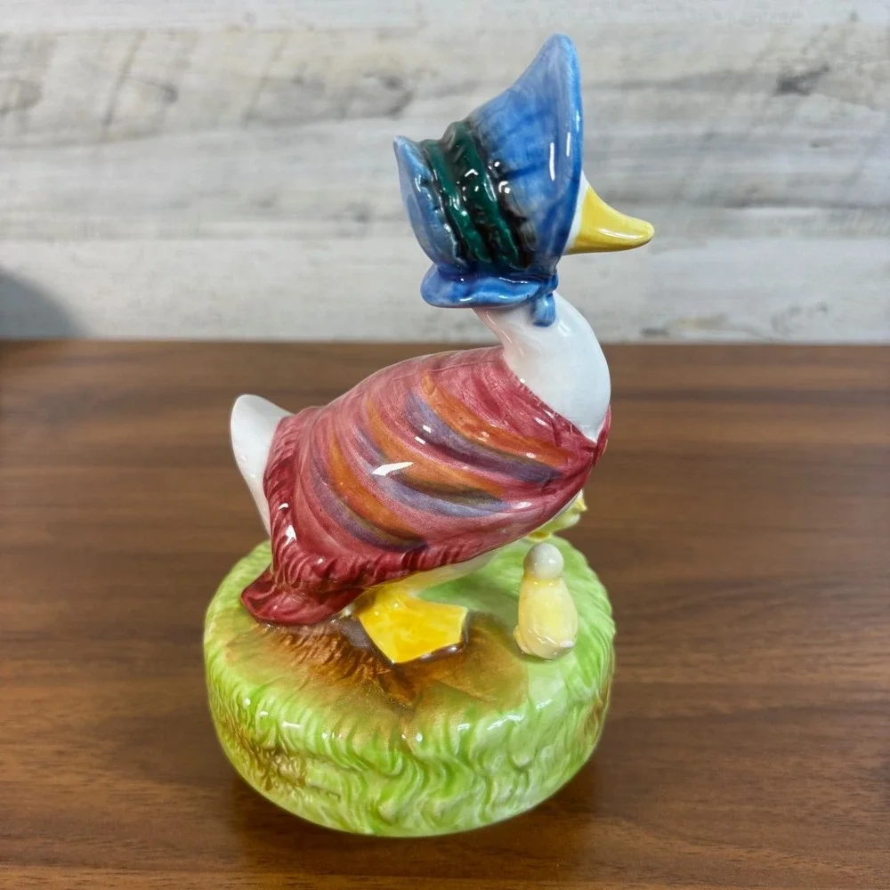 Vintage Schmid Beatrix Potter Jemima Puddle Duck Revolving Music Box, Carpenters